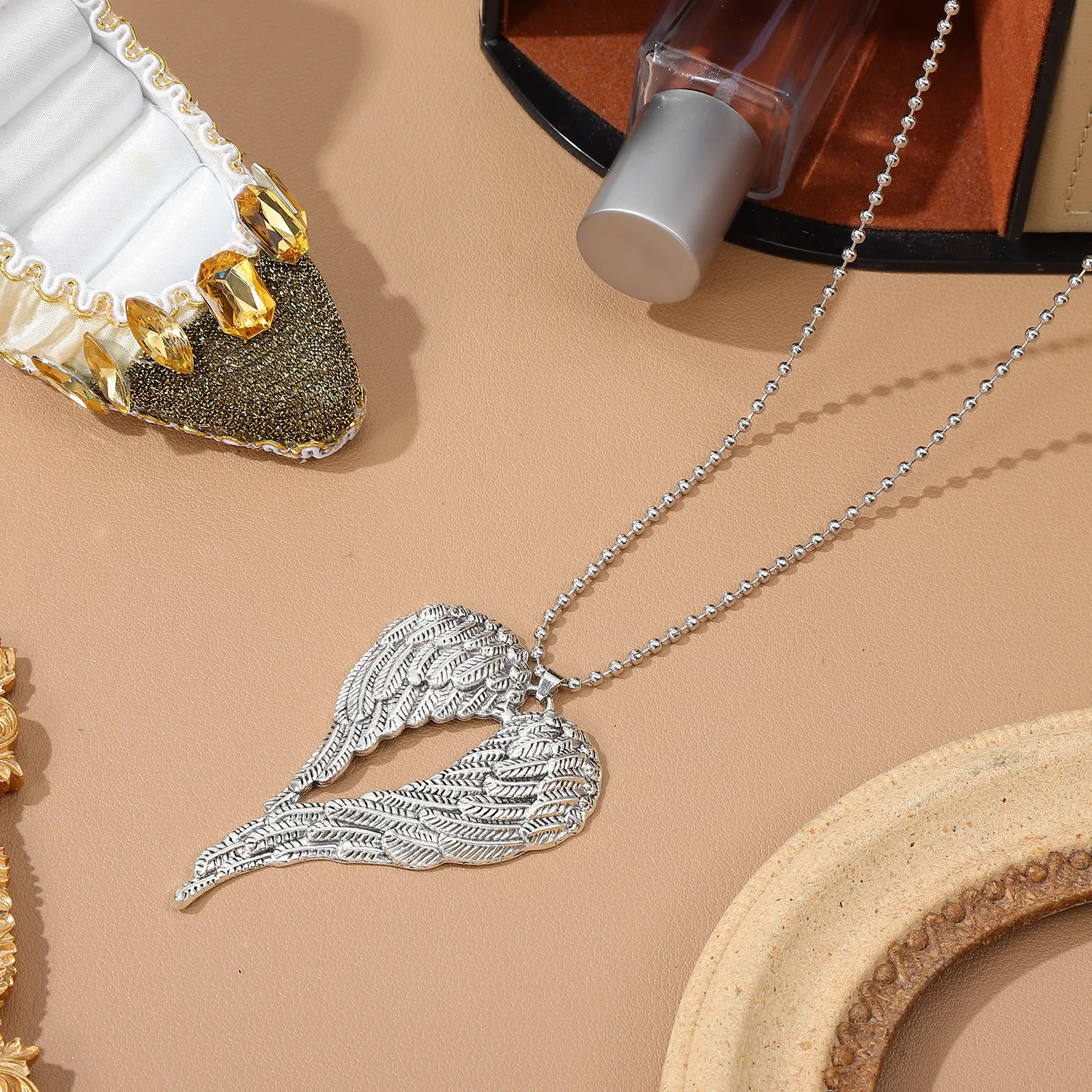 Exquisite Angel Wing Pendant with Chain Car Mirror Hanging Accessory Decor for Vehicle Interior Children Room Wall Gift Idea