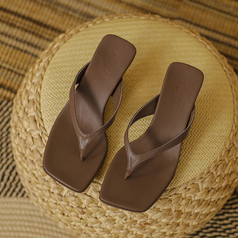 Slippers Women 2026 Summer New French Square Headed Kitten Heel Sandals with Clip on Feet Plus Size High-heeled Flip Flops Woman