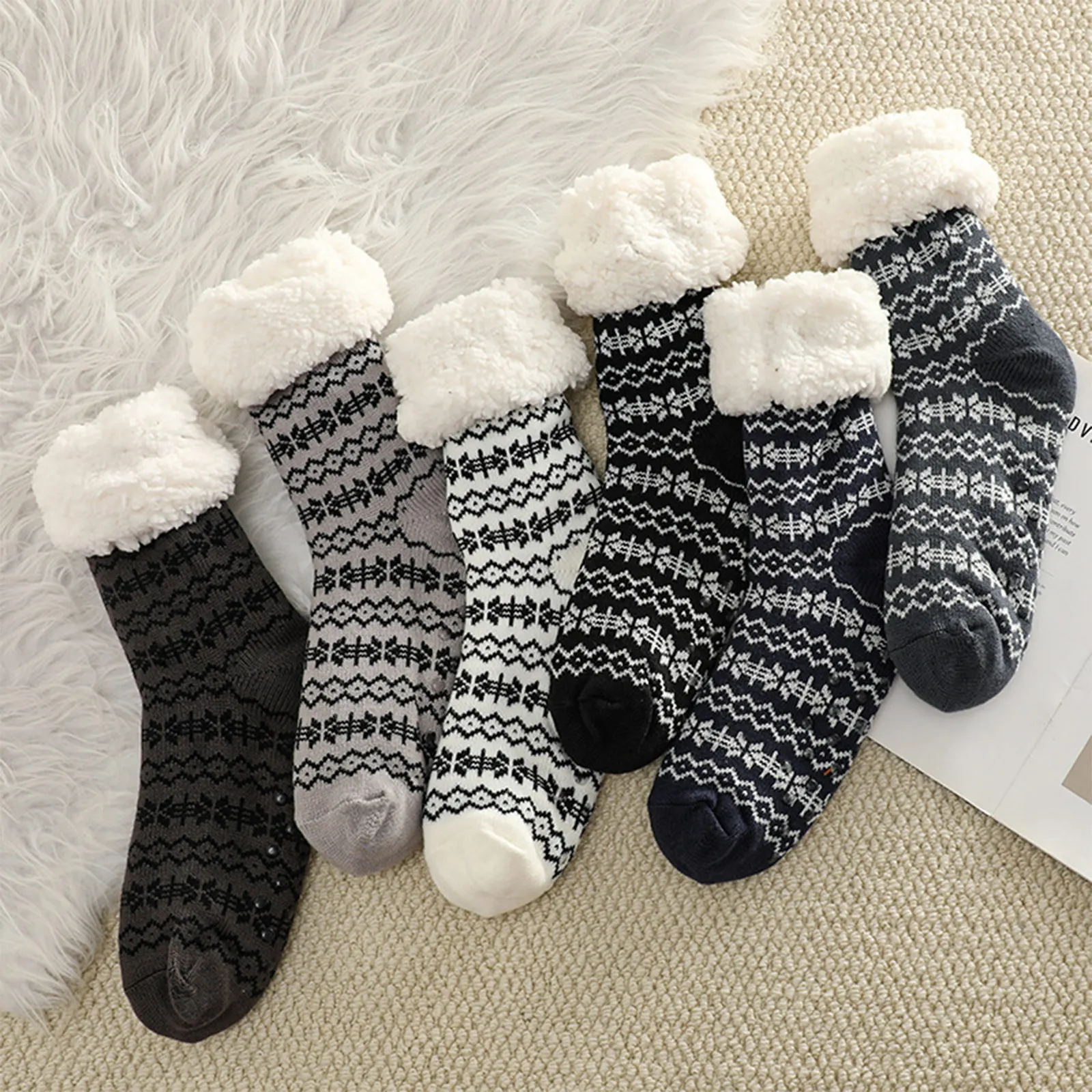 

Women Winter Warming Hat Casual Striped Plush Comfortable Socks Female Thicken Creatively Thermal Home Unique Slipper Socks