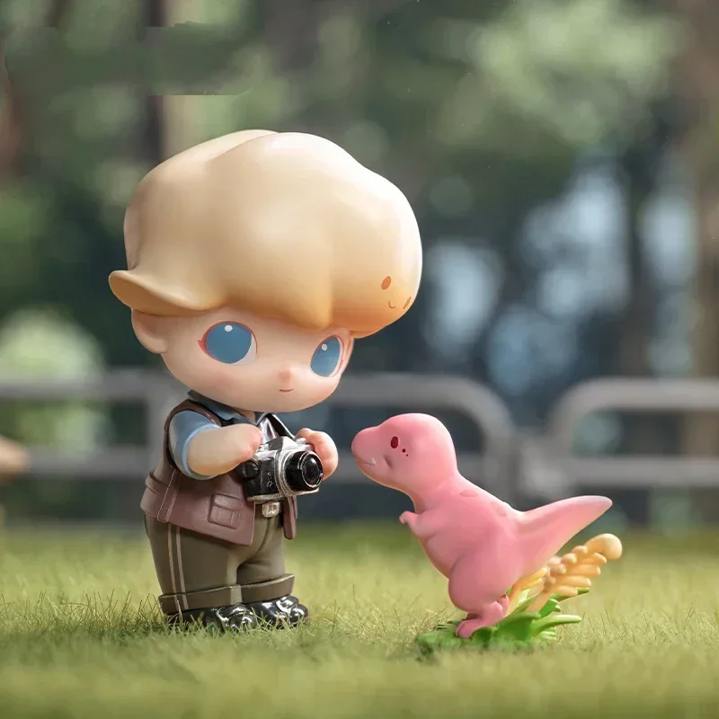 

DIMOO Jurassic World Series Blind Box Guess Bag Mystery Box Toys Doll Anime Figure Desktop Ornaments Gift Collection