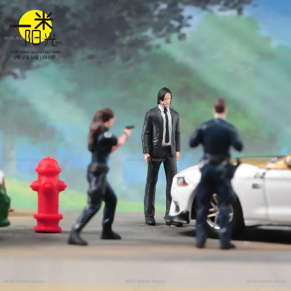 Printed Miniatures 1/64 The Police A man in a suit is chasing after him with a gun Figure Doll Model Scene Decoration Car Toys
