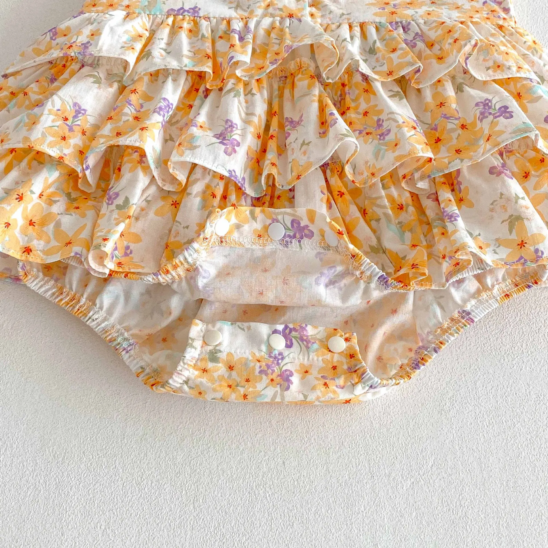 Neues Sommerkleid für Babymädchen mit Neckholder-Oberteil - Frisches und Leichtes Ärmelloses Prinzessinnen-Wickelkleid – Detail 8