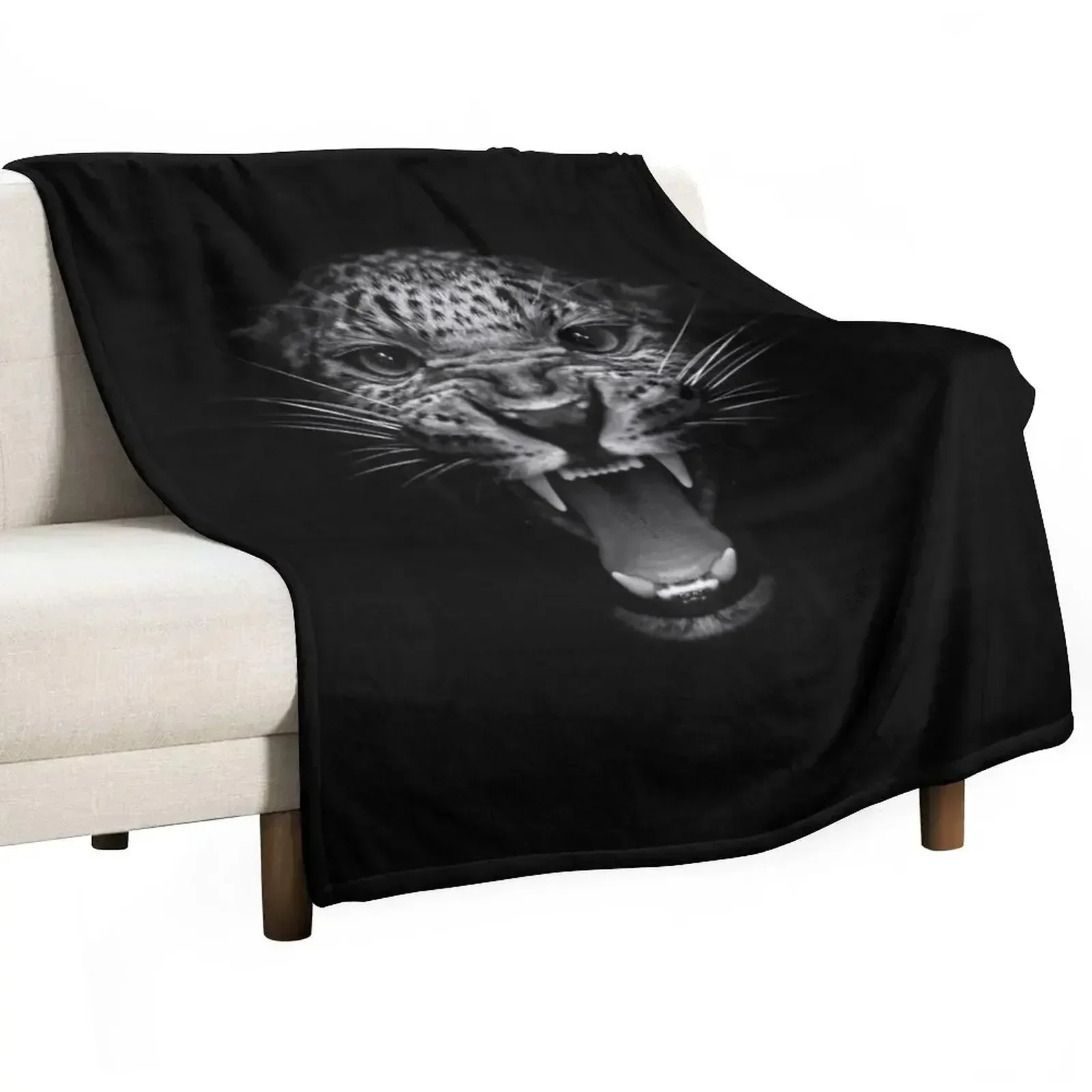 angry jaguar face black and white wallart Throw Blanket Decoratives Sofas warm for winter Blankets