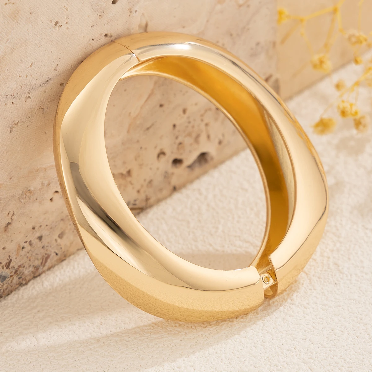 Ingemark Punk Heavy Metal Spring Open Cuff Bangles for Women on Hand Vintage Adjustable Arm Bracelet Grunge Steampunk Jewelry