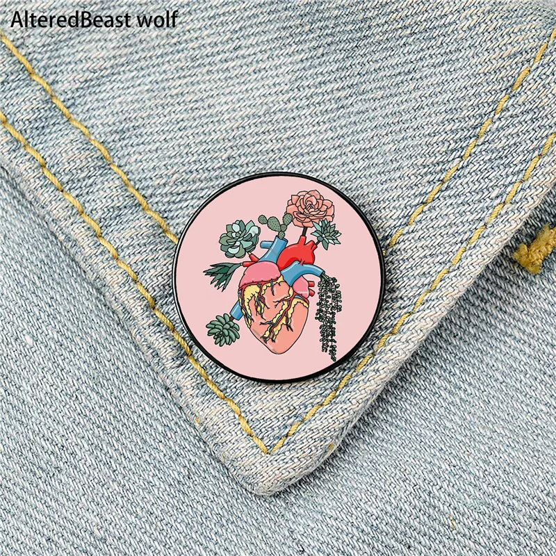 Succulent heart Printed Pin Custom Funny Brooches Shirt Lapel Bag Cute Badge Cartoon Cute Jewelry Gift for Lover Girl Friends