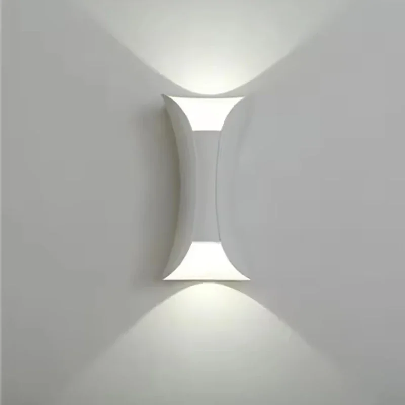 White Gold Wall Lamp Waterproof LED Wall Light Home Decorative Lighting Garden Bedroom Corridor Living Room Bedside Wall Sconce