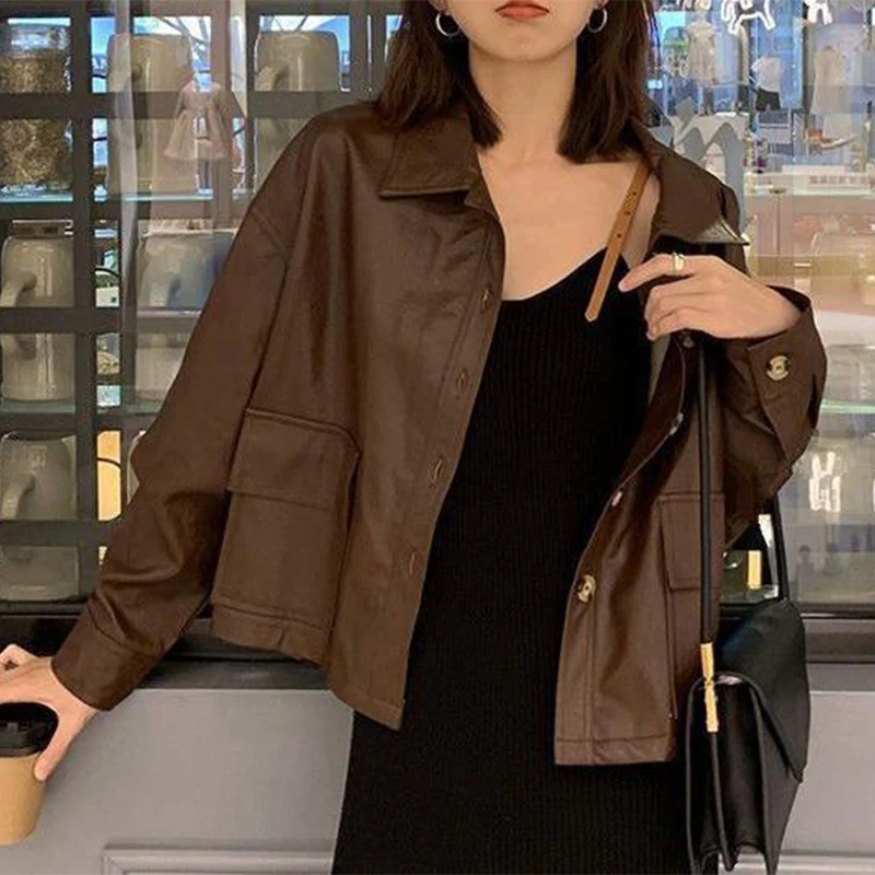 가짜 가죽 자켓 여성 가을 ​​패션 빈티지 싱글 브레스트 코트 포켓 모토 바이커 스타일 여성용 크롭 가죽 자켓