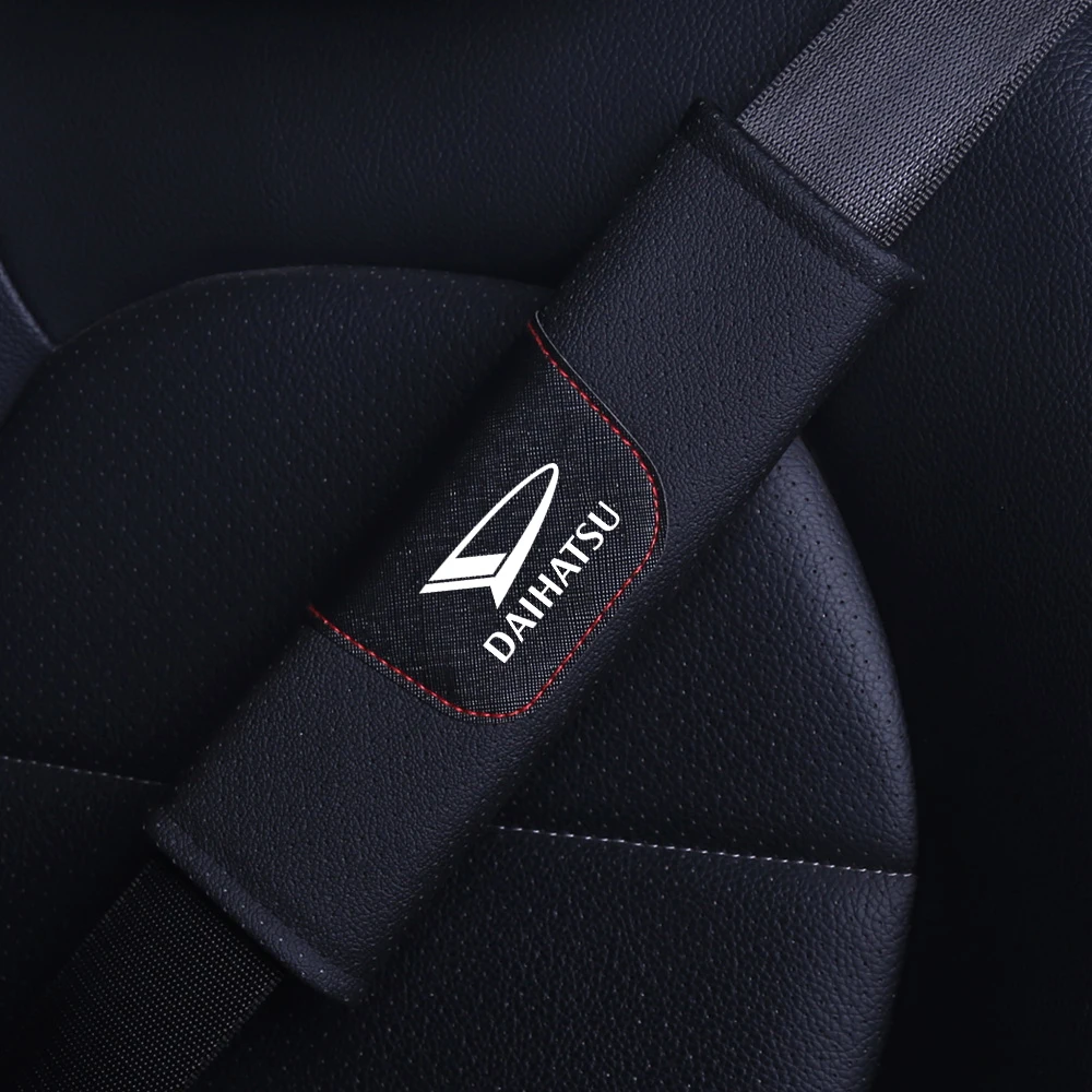 1pieces High quality leather car seat belt shoulder pad For DAIHATSU Sirion Feroza Trevis Taft Terios 2 Cuore Storia Rocky Harga