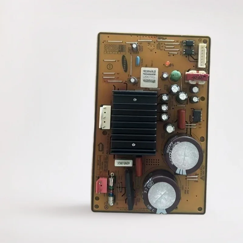 

Parts are suitable for DA92-00615A three-star refrigerator computer frequency conversion board DA41-00829A power board 06DA920