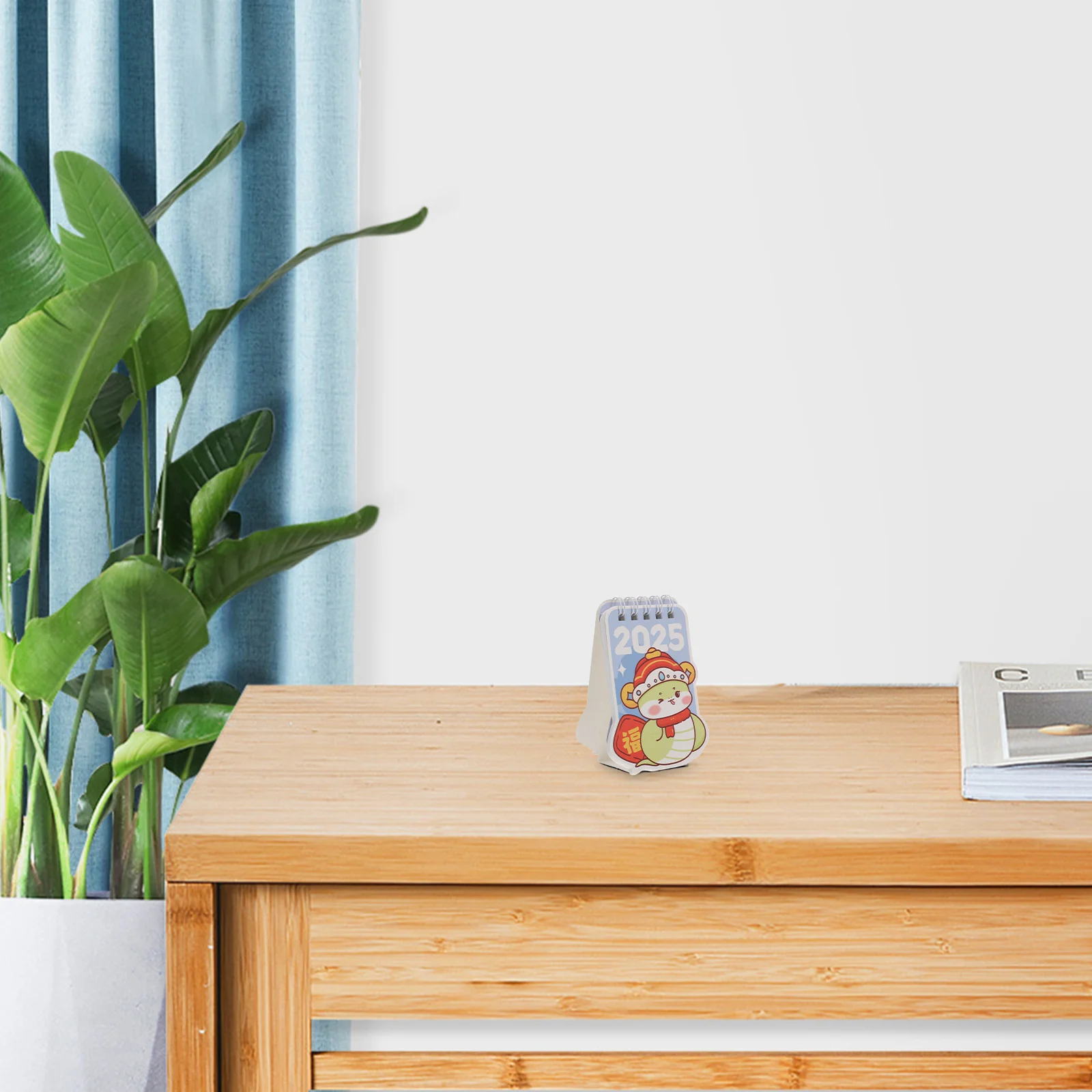 Мультяшный стол 2024-2025, маленький флип-календарь для офиса, дома, декоративный ежемесячный планировщик, стоячий бытовой мини-органайзер