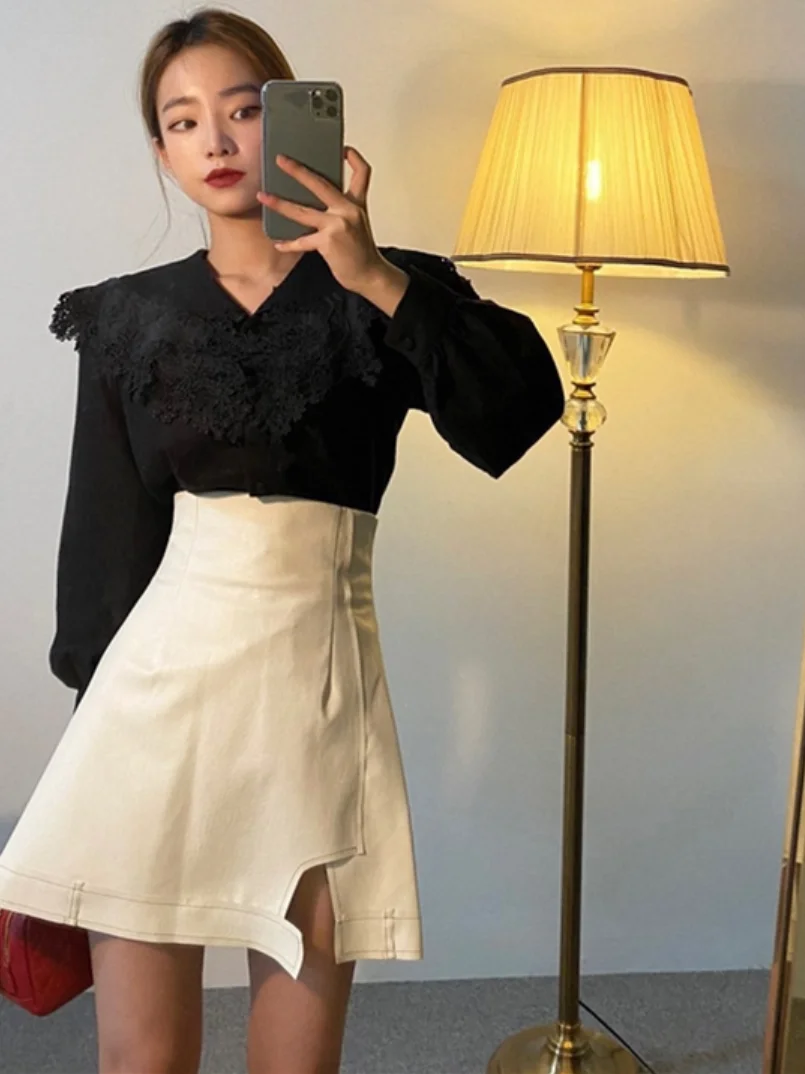 

Sweet Lace Trimmed PU Leather irt And Skirt Set Chic Summer Design Long Sve Button up Floral Print Two Piece Outfit