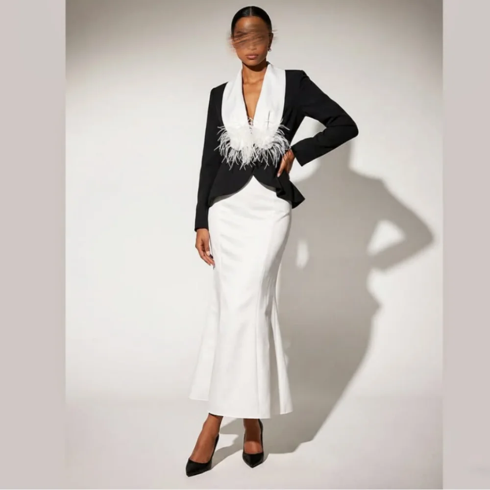 

Изысканное вечернее платье-русалка с длинными рукавами, V-образным вырезом и перьями, высококачественное, для торжественных мероприятий