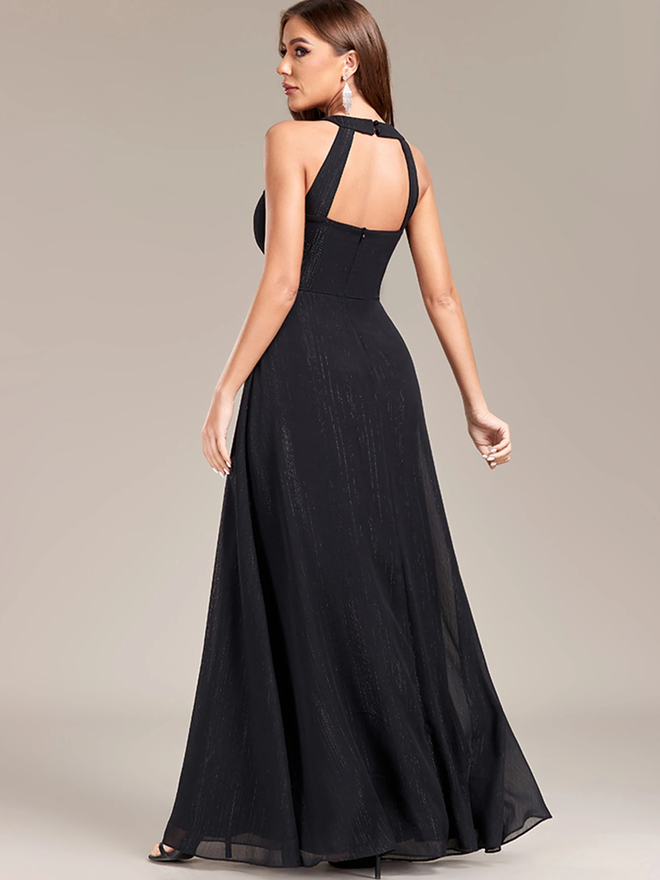 فستان صيفي ماكسي أسود مثير بدون ظهر للنساء فساتين طويلة أنيقة للحفلات الراقصة 2025 فستان سهرة فاخر لأعياد الميلاد للسيدات