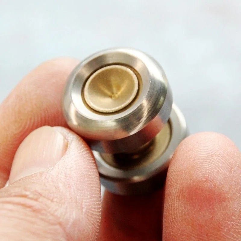 Lärm Messing Fidget Spinner EDC Fidget Spielzeug Erwachsene Entspannung und Freizeit Kleine Gegenstände EDC Büro Stress Relief Spielzeug ADHS Werkzeuge