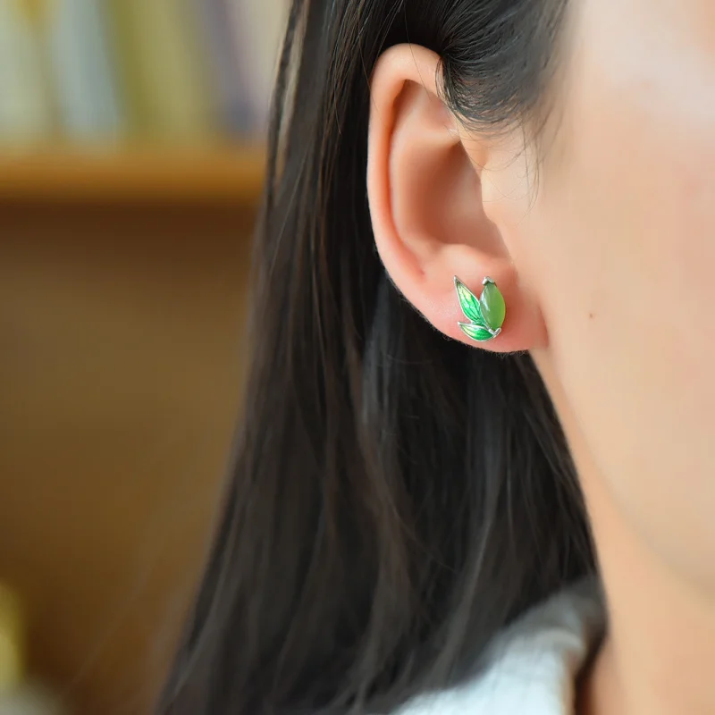 

S925 Silver Inlay Hetian Green Jade Horse Eye Stud Earrings