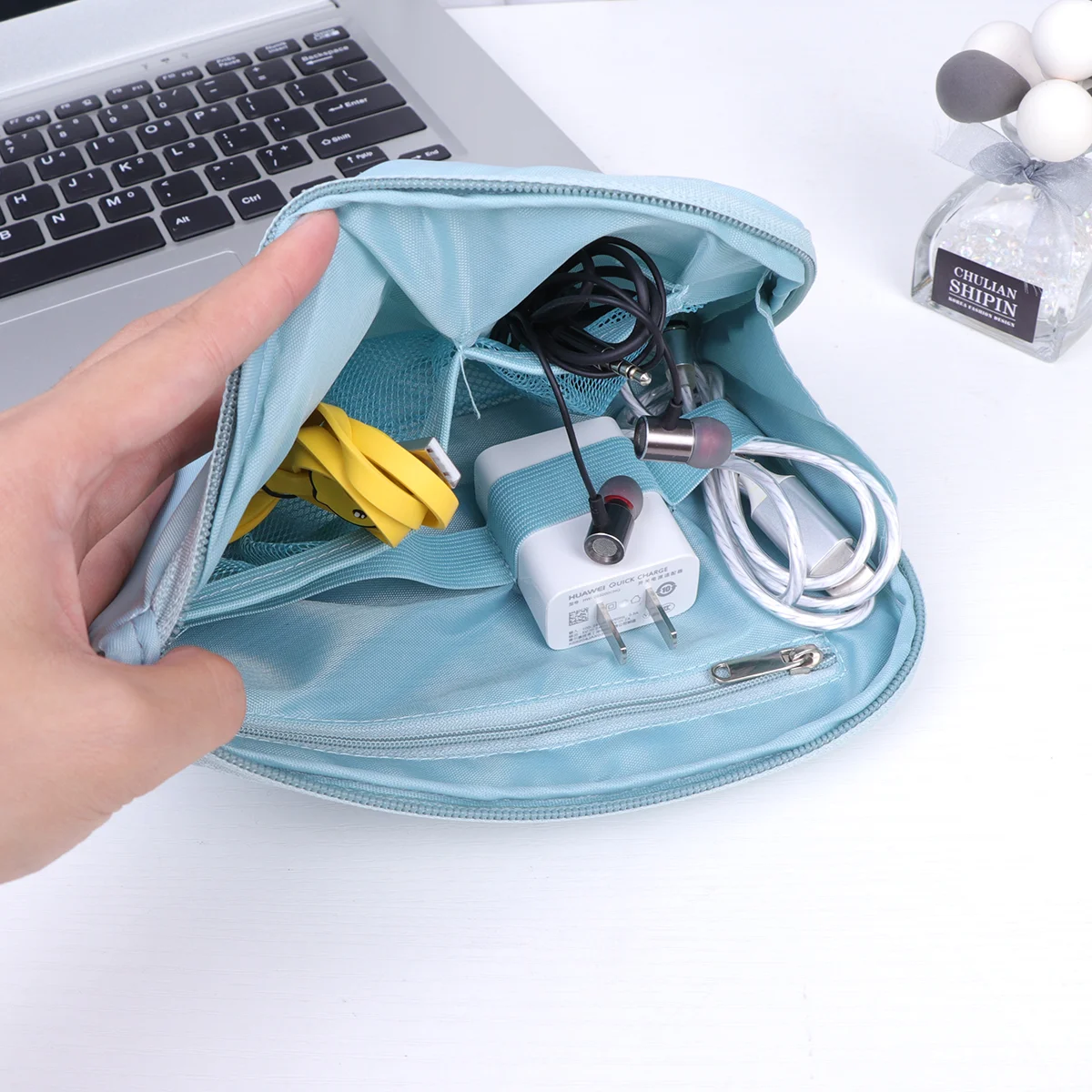 

Large Capacity Bag USB Cable Storage Travel Electronics ganizer Portable Mini Pouch Protect Accessories