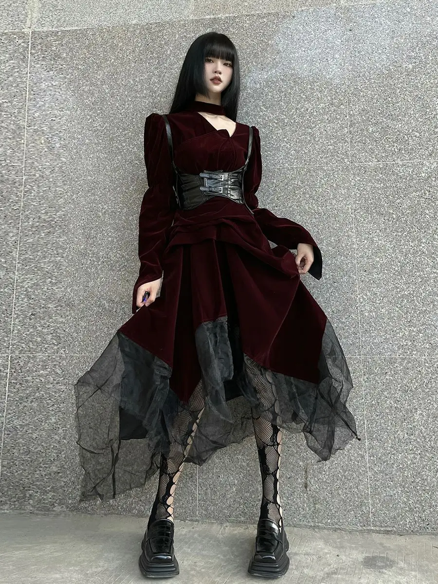 Dark Gothic Retro Long Sleeve Wine Red Dress Female Halloween Costume Elegant Temperament Irregular Hemline