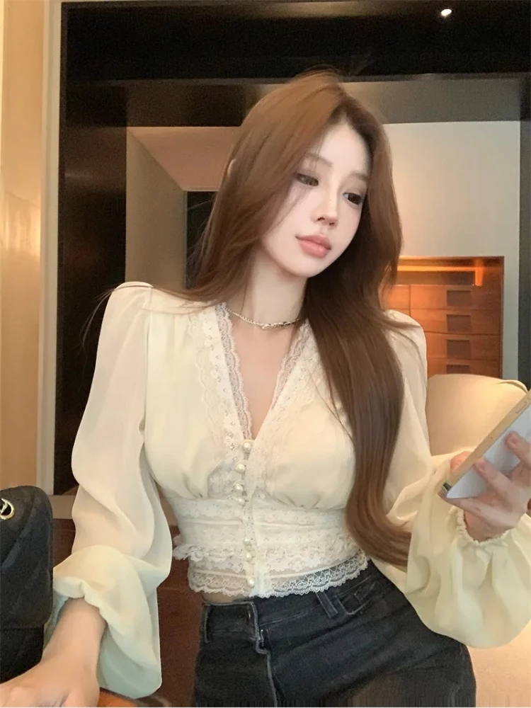 

Женские топы, французские лоскутные кружевные шифоновые блузки с v-образным вырезом и высокой талией, осень 2024, сексуальная тонкая короткая рубашка Y2k Blusas Mujer