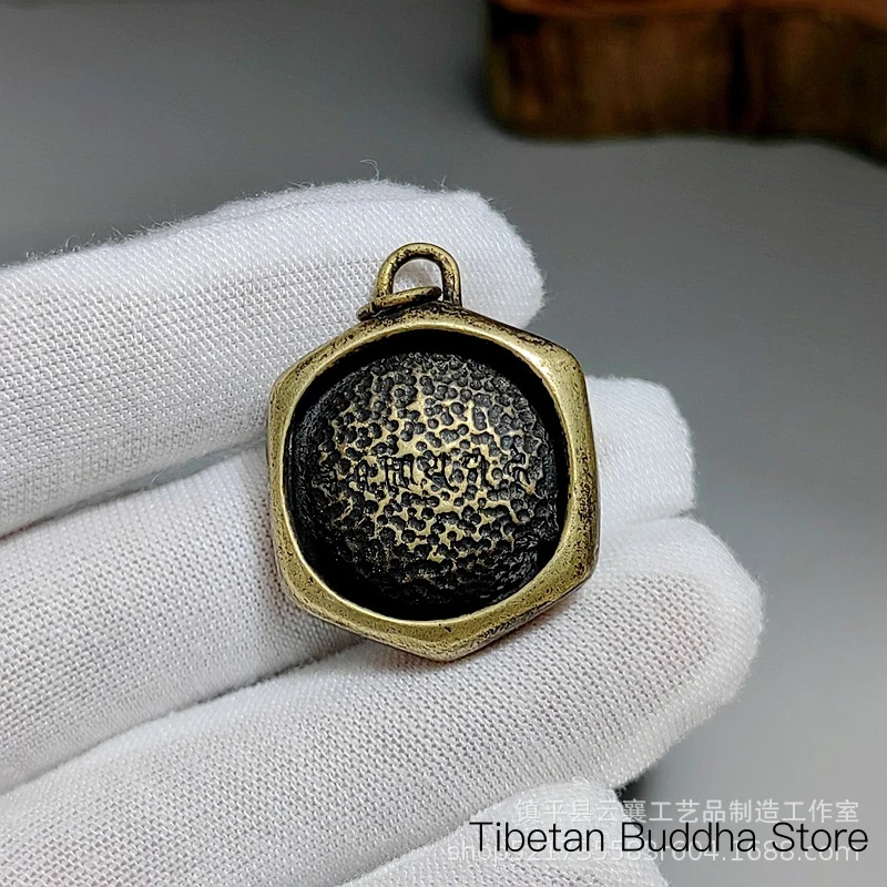 Tibetan-style aged brass statue of the female god of wealth Zaki Lhamo, pendant, Buddhist bead bracelet accessory, necklace acce