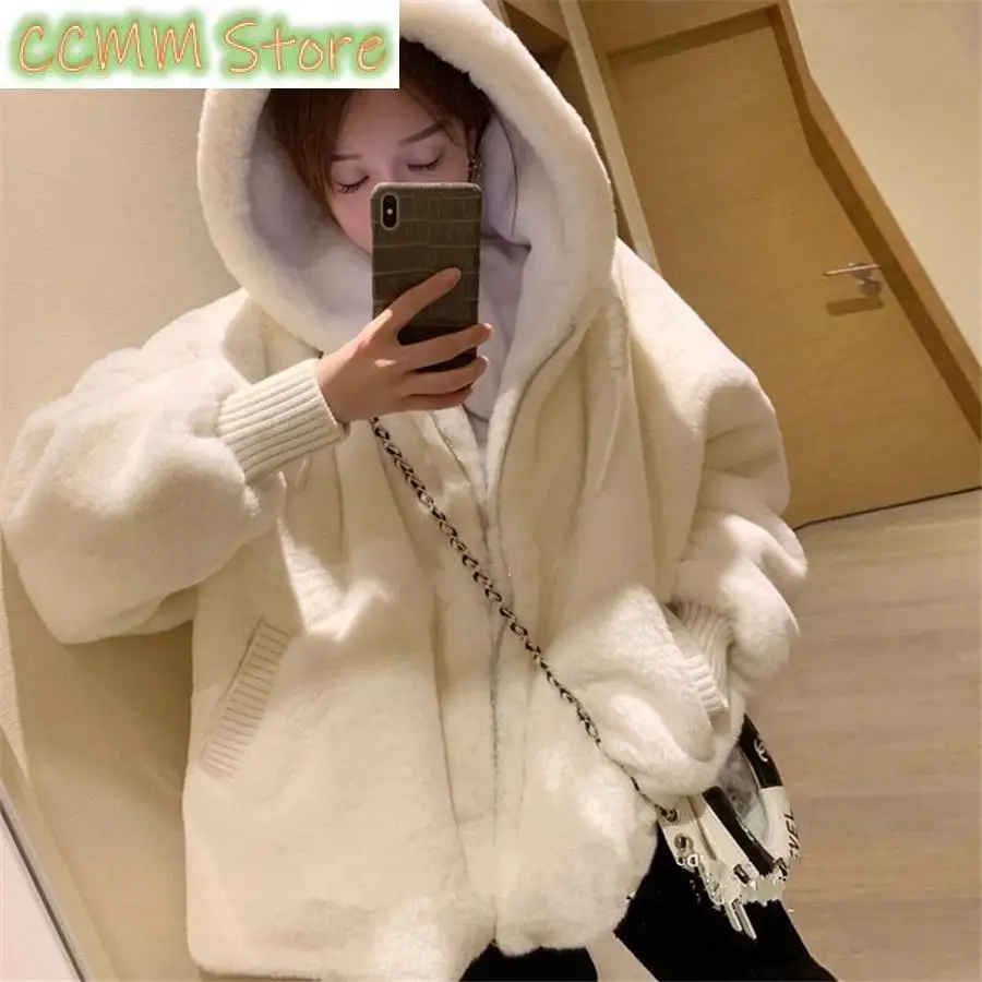 Nieuwe imitatie lamswol uitloper top witte jas warme harige overjas casual winter hooded faux konijnenbont pluche damesjas