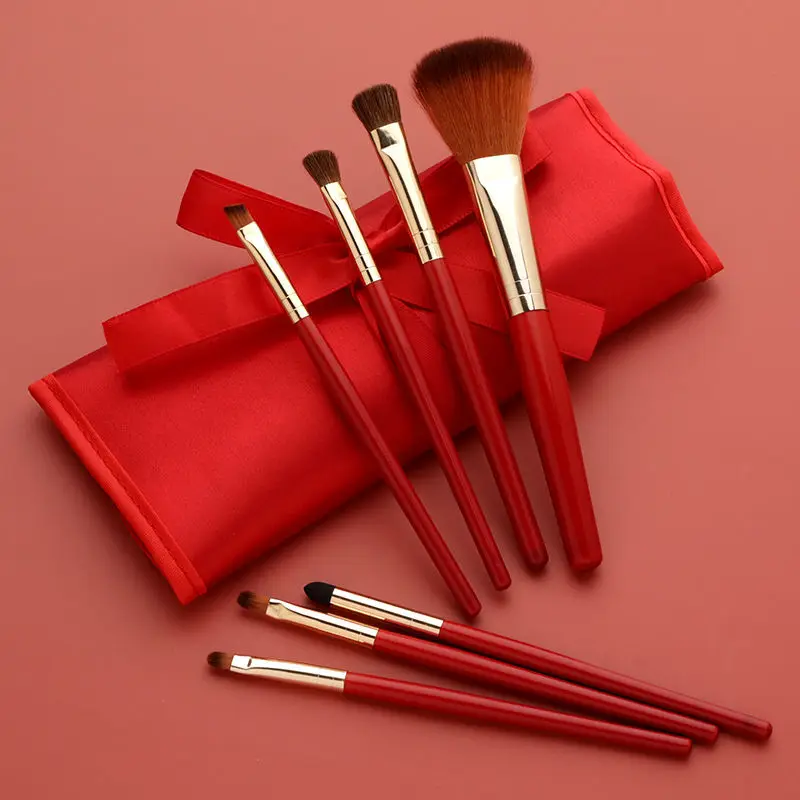 ILISYA Makeup Brush Set: A Complete Set Of Portable, Non-shedding Beginner's Eye Shadow Powder, Blush, And Horsehair Brush Tools