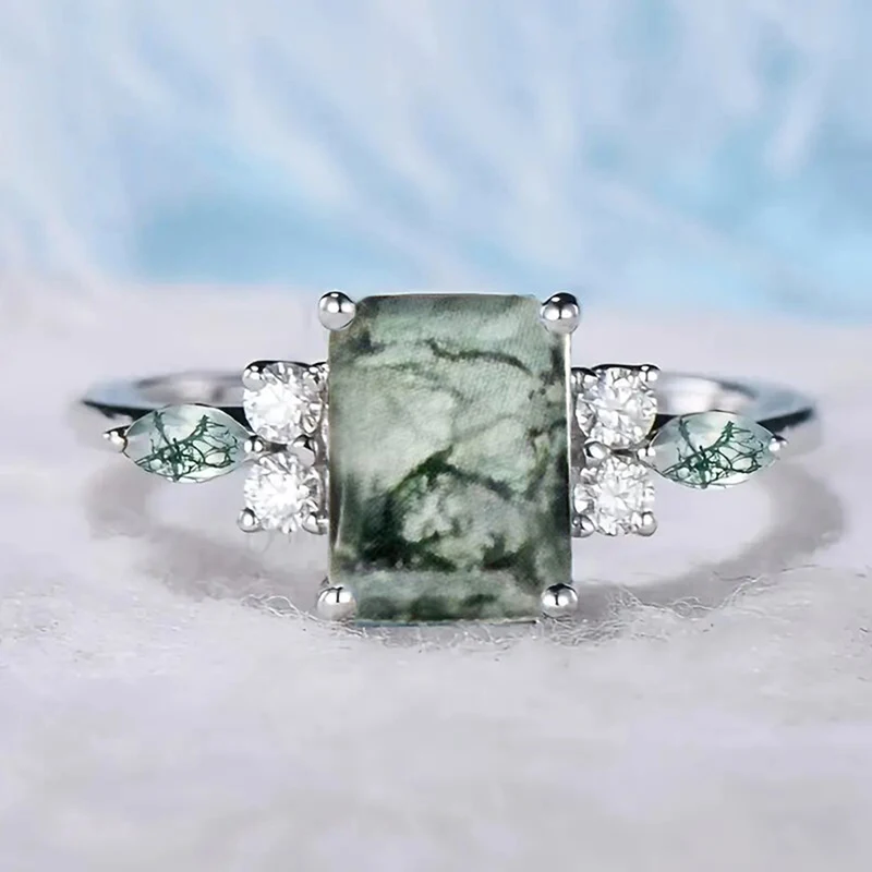 Huitan Women Ring Green Sticker Fresh Style Party Daily Accessories Inlaid Bright Cubic Zirconia Silver Color Fashion Jewelry