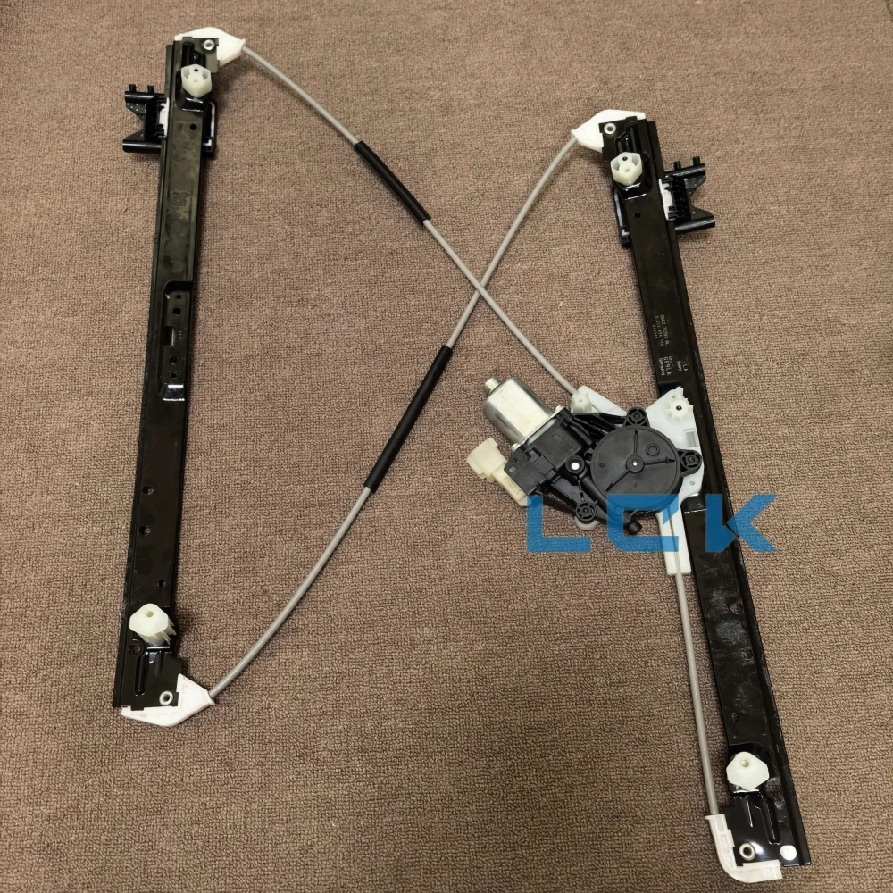 The left front door glass lifter is suitable for Executive L405 LR153950 LR078164 LR057337 LR052690 LR048342