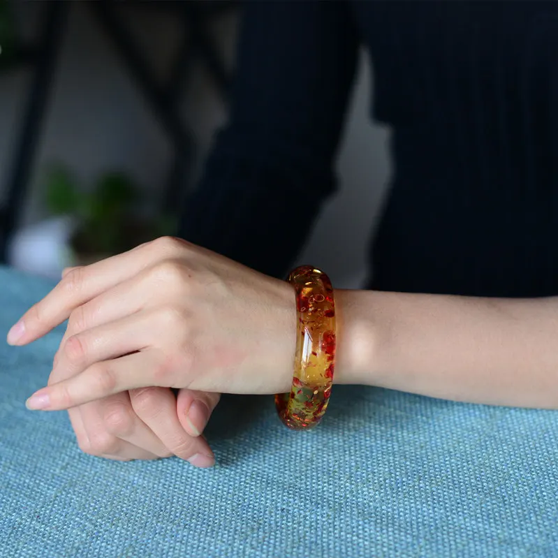 المياه النظيفة سبلاش قصيدة سوار النفط الأصفر العسل الشمع العنبر سوار بسيط المرأة Handstring سوار من اليشم الإسورة للنساء