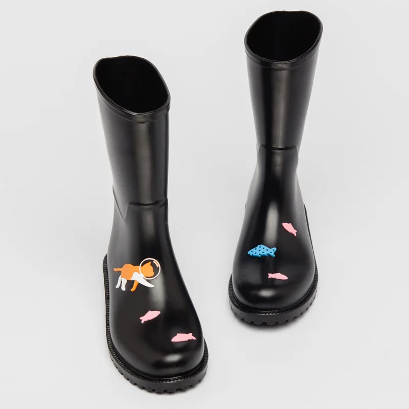 2023 New Women Mid-calf Rubber Rain Boots Waterproof Cartoon Rainboots Non-slip Wellies Water Shoes AL58