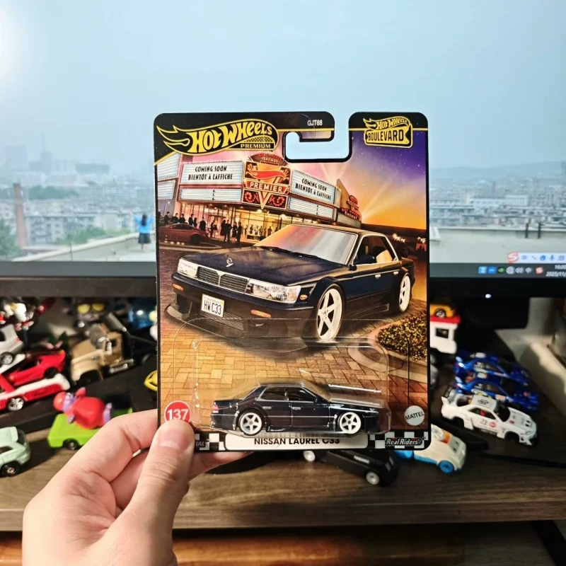 Hot Wheels Gjt68 Boulevard 28 E Case Serise Bmw Toyota Dodge Die Casting Alloy Car Model Toy Surprise Toys Collection Model Car