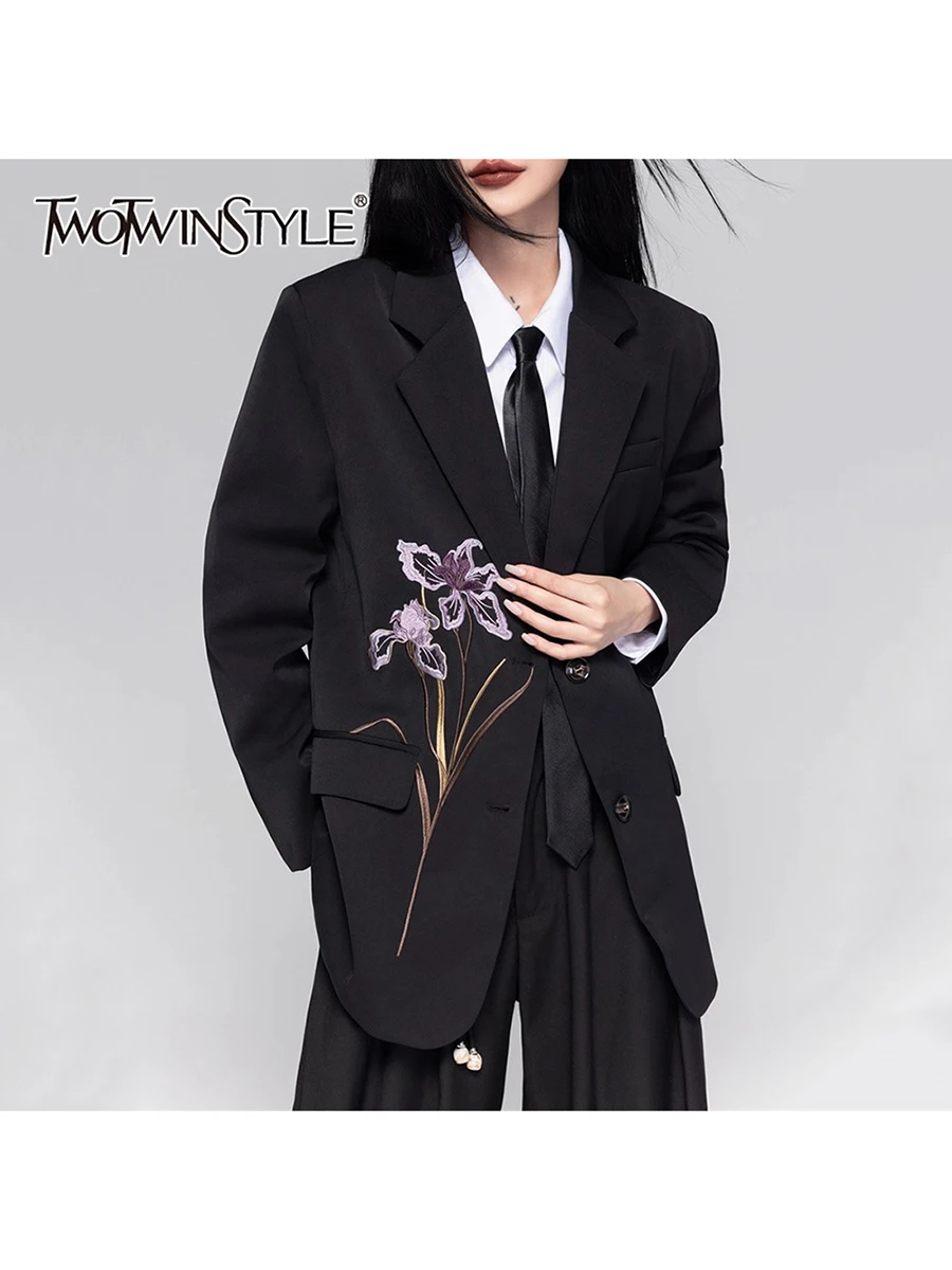 

TWOTWINSTYLE Solid Loose Spliced Embroidery Elegant Blazers for Women Lapel Long Sleeves Patchwork Buttons Blazer Female Fashion