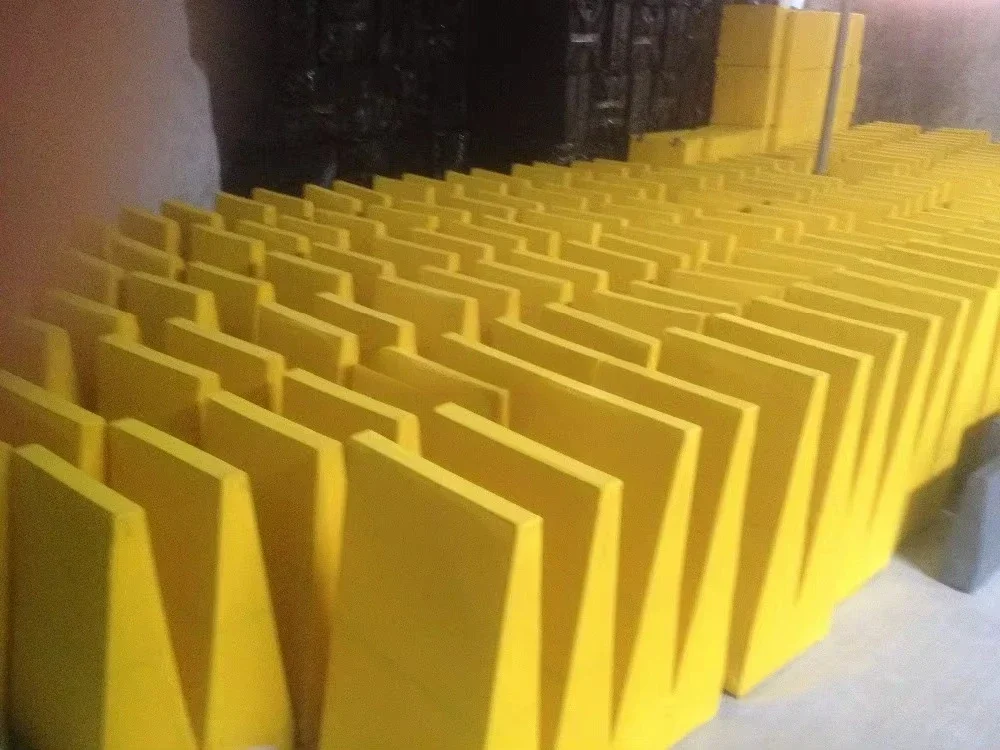 Noise reduction device Silencing material Sound absorption Silencing wedge Mute spike