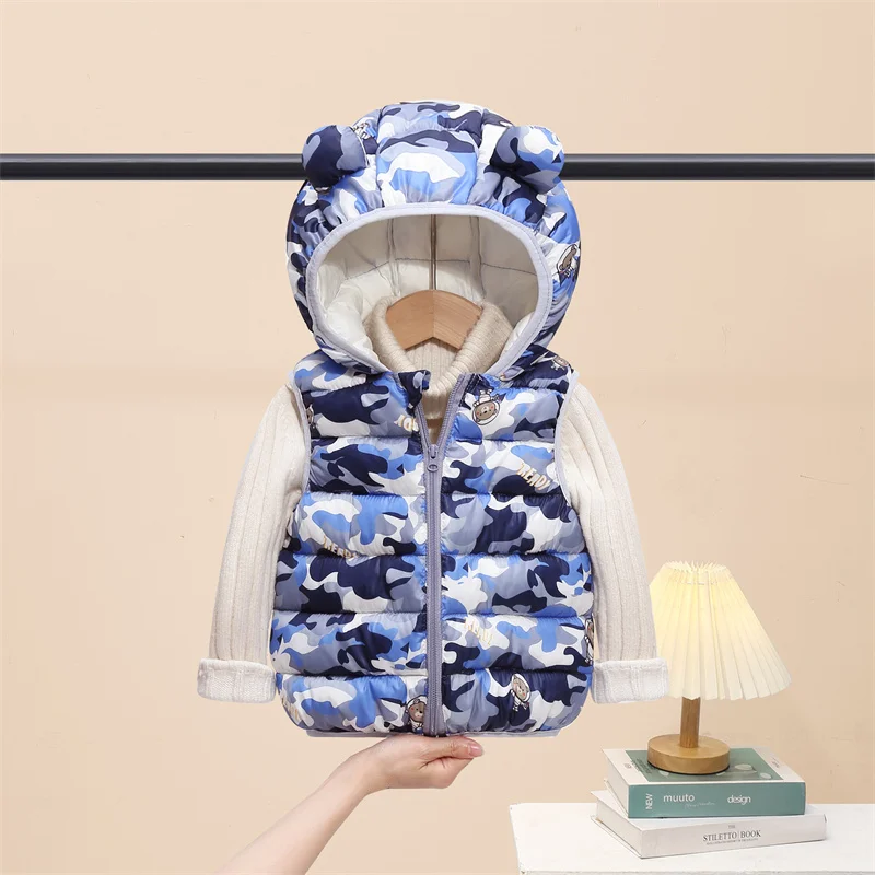 الفتيان الفتيات أسفل سترة 2025 جديد الاطفال شتاء دافئ مطبوعة صدرية آذان الطفل مقنعين ملابس خارجية الأطفال الخريف ملابس كاجوال 1-5Y