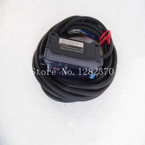 [SA] new Japanese original authentic KEYENCE FS-V1 sensor switch spot --5PCS/LOT