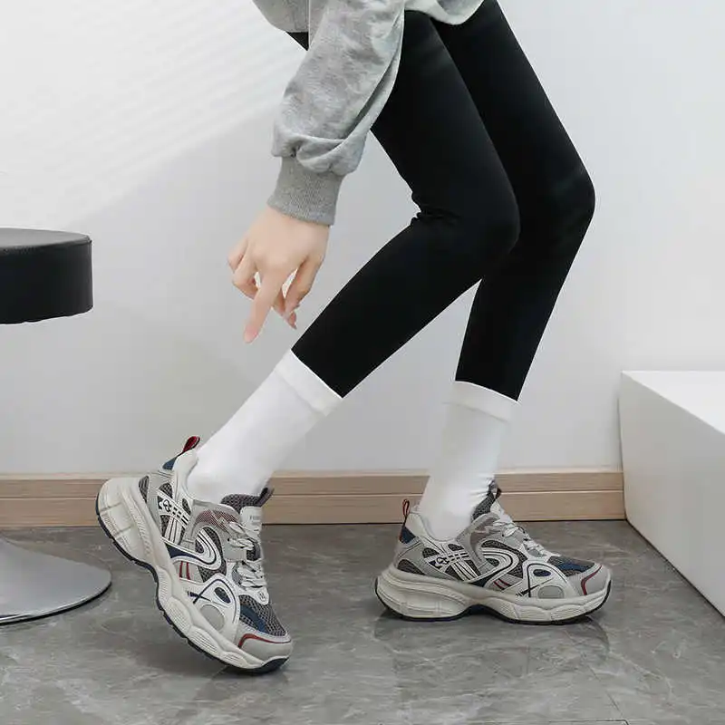 

Hip Hop Round Tip Vip Sneakers Golf Loafer Woman Loafer Shoes Sport Snekers Outside Second Hand Street Tenisfeminino Bity