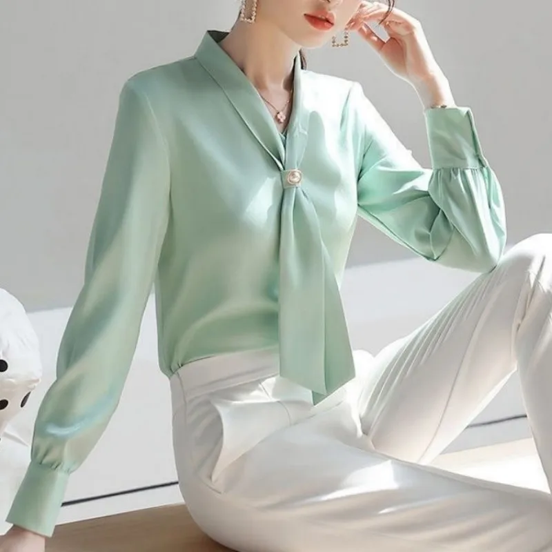 Women Spring Autumn Style Blouses Shirts Lady Casual Long Sleeve Bow Tie Collar Blusas Tops DF4958