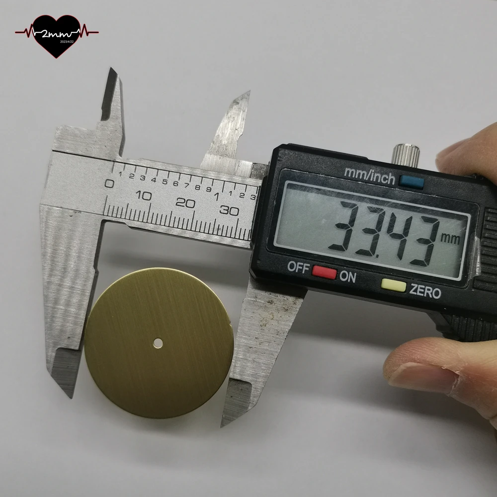 ساعة فارغة الطلب 33.5 مللي متر ساعة نحاسية فرشاة وجه طبيعة نحاس لا شعار لا طباعة لحركة ميوتا 9015