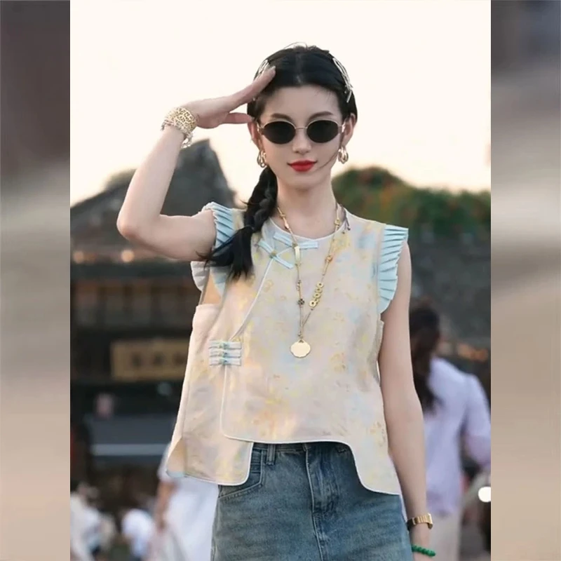

Elegant Chinese Style Sleeveless Top With Ruffled Details And Mandarin Collar For Casual Summer Wear