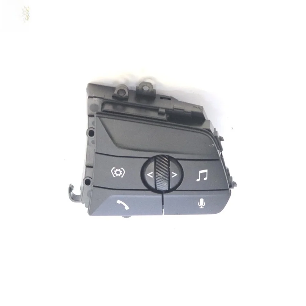

1pcs Black OEM Number 61315A7A4D4 X1 XDrive25Li M Steering Wheel Button Control Panel Replacement Part Accessories