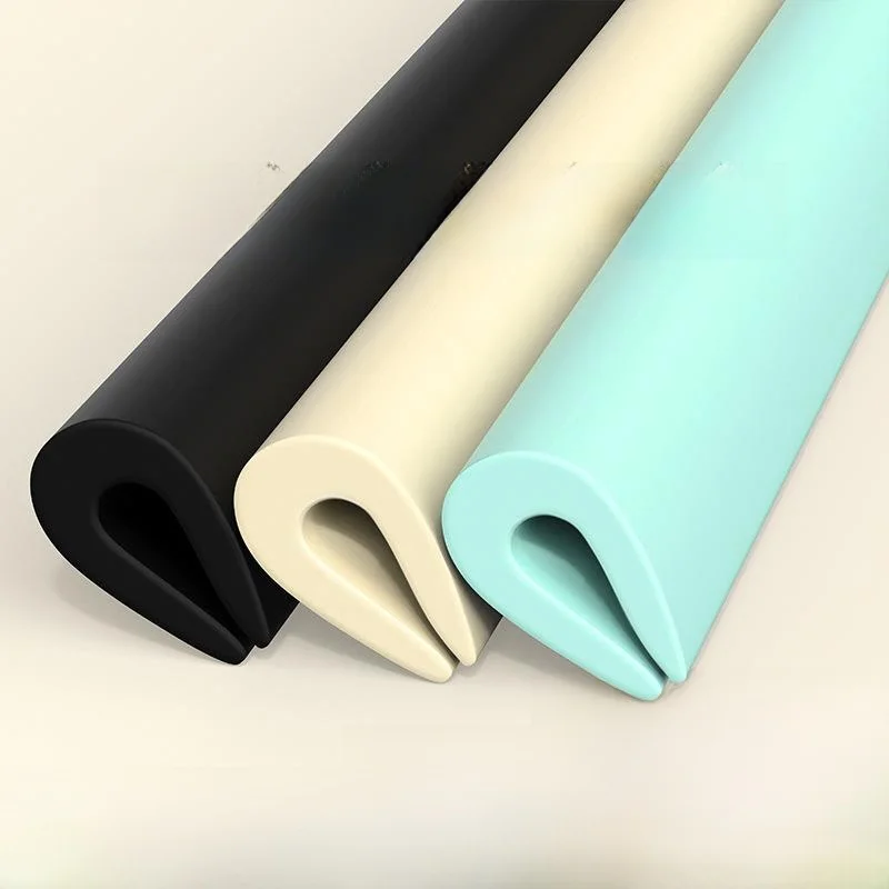 faixa-protetora-de-espuma-macia-para-mesas-portas-de-vidro-e-cantos-anticolisao-para-seguranca-infantil