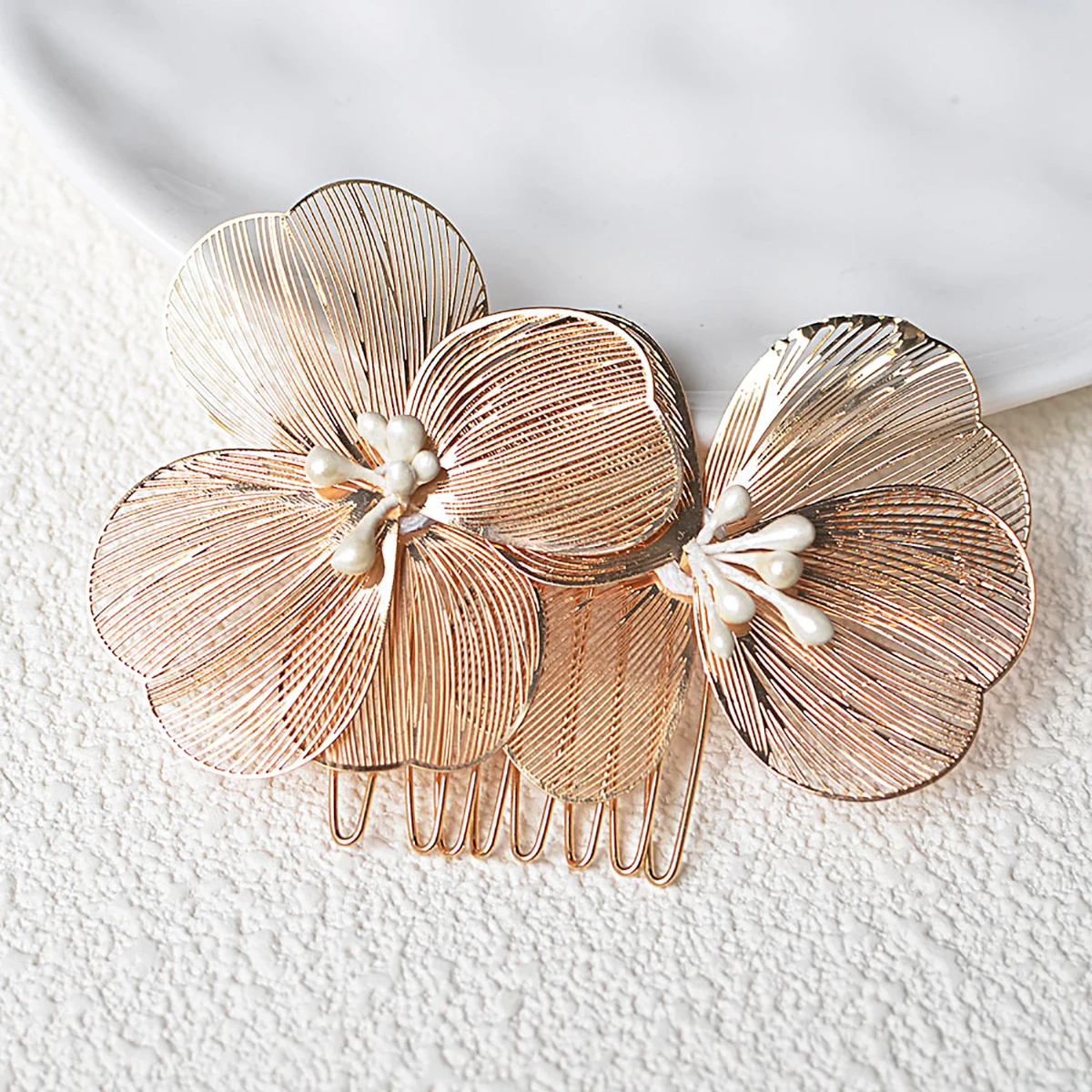 Thumbnail 3 - #52 Latest Trendy Hair Clips Offers