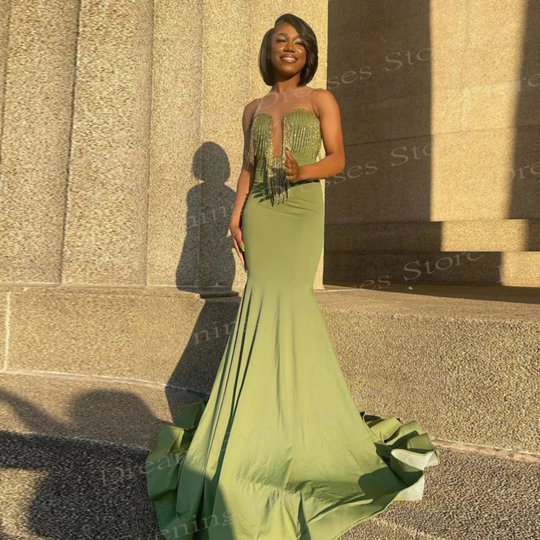 Gorgeous Modest Light Green Mermaid Pretty Evening Dresses Charming Simple O-Neck Sleeveless Tassel Prom Gowns Formal Occasion