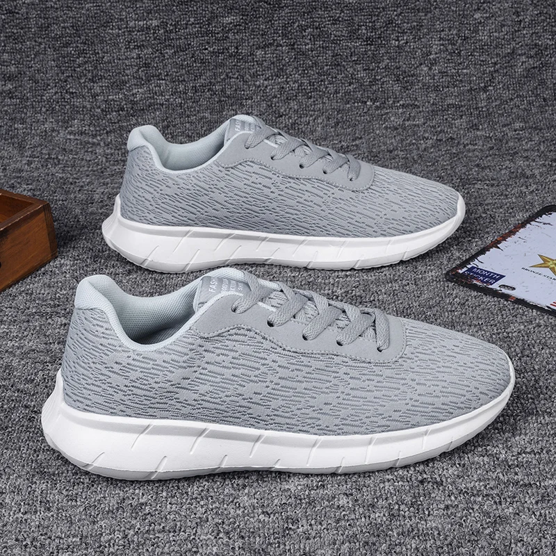 Summer Men's Sports Men Running Jogging Shoes Casual Sneakers Outdoor Lace Up Breathable Mesh Light Tennis Outdoor Walking