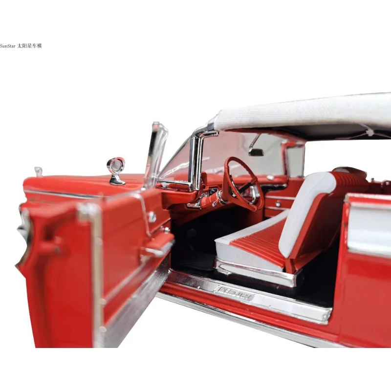 1/18 Schaal Platina versie van de luxe Auto 1959 Mercury Retro Voertuig Diecast Legering Coupe Model Speelgoed Collectie Display