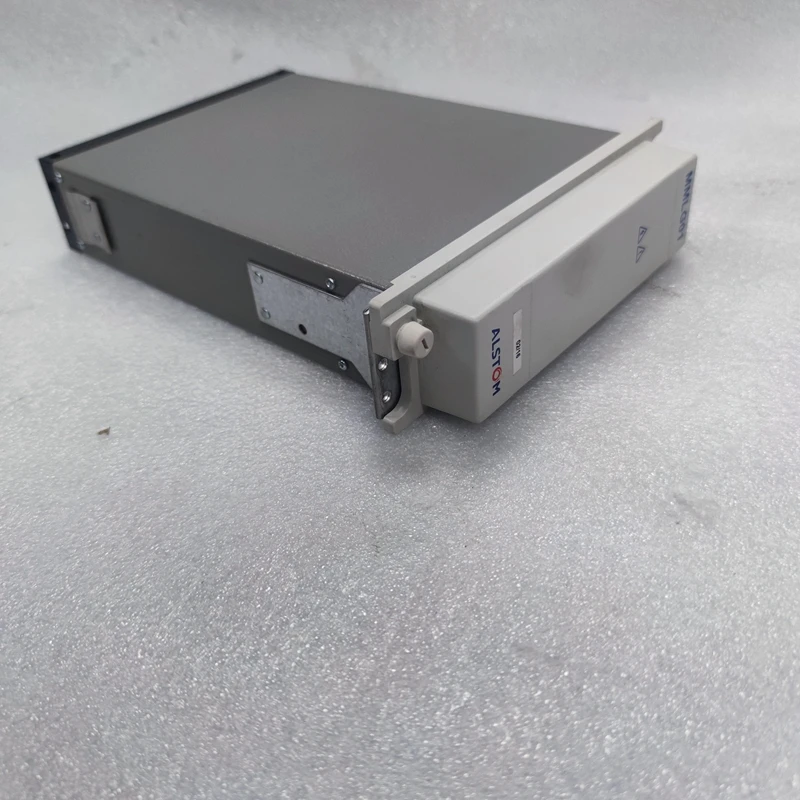 ALSTOM PLC-MODULE Test in goede staat Controller MMLG01R1AA9002D 10531776 000000 A