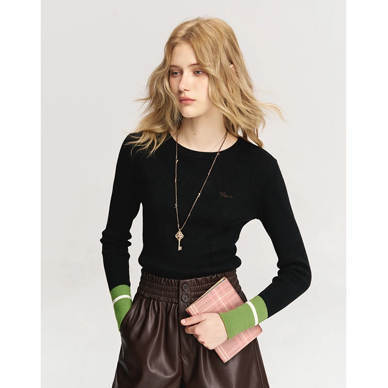ELFSACK Women's Casual Slim Round Neck Knit Sweater with Contrast Cuffs, Chest Graphic Long Sleeve Top for Daily Wear