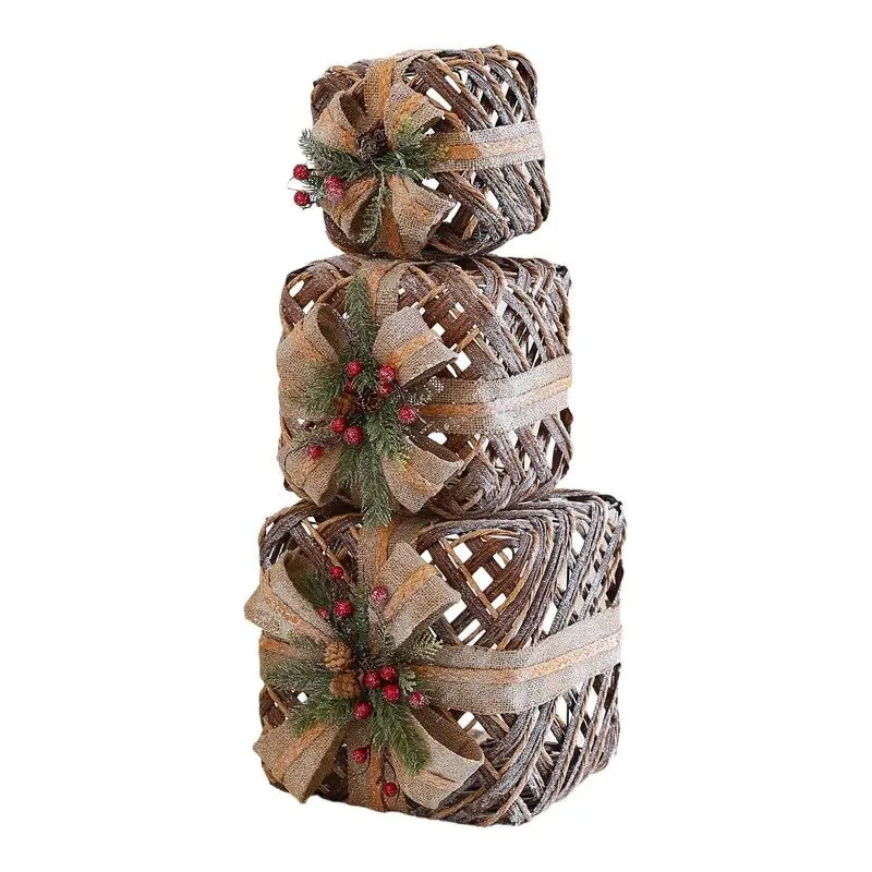 

Luminous wrought iron Christmas gift box three-piece set, stack head ornament, shopping mall window Christmas tree scene