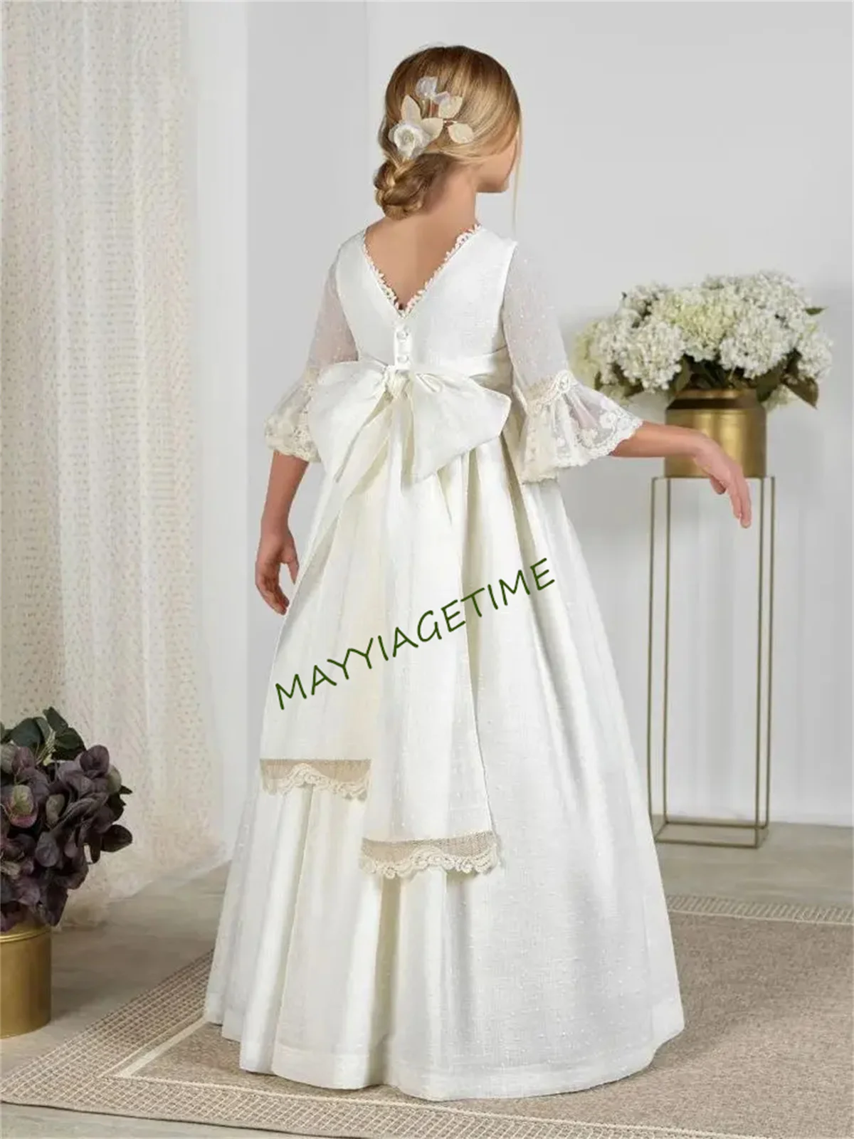 Communion Dress Made with Satin Fabric Long Sleeves with Vintage-like Laces Bow and Covered Buttons for Closure