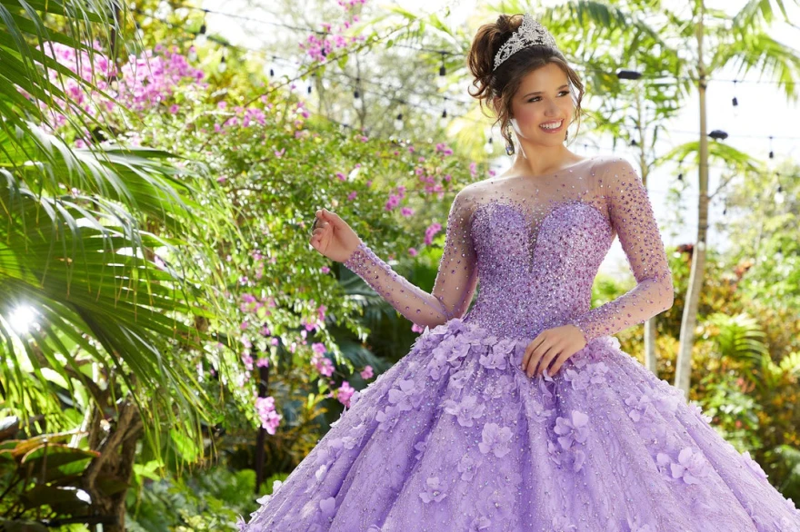 Lorencia Prinzessin Flieder Langarm Quince anera Kleid 2024 Ballkleid Kristalle Perlen süß 16 Kleid Vestidos de 15 Años YQD41