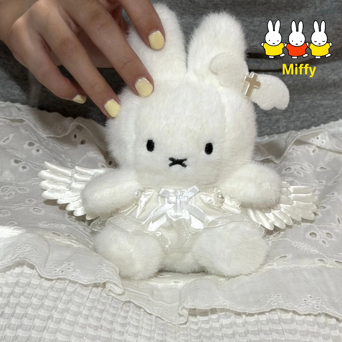 Kawaii Miffy Schlüsselanhänger, niedliche Cartoon-Figur im koreanischen Stil, reinweißer Engel-Kaninchen-Puppe mit Spitzenkleid, Plüsch-Kaninchen-Figur, süßes Mädchen-Geschenk